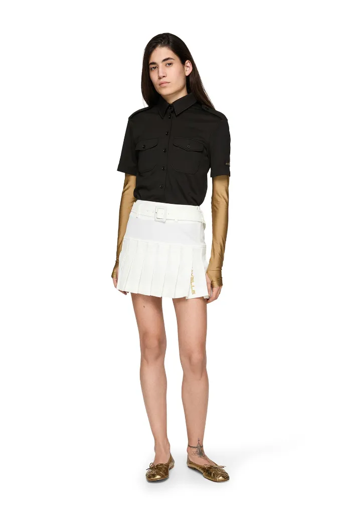 WK05_White_03__WS01_Black_03.webp